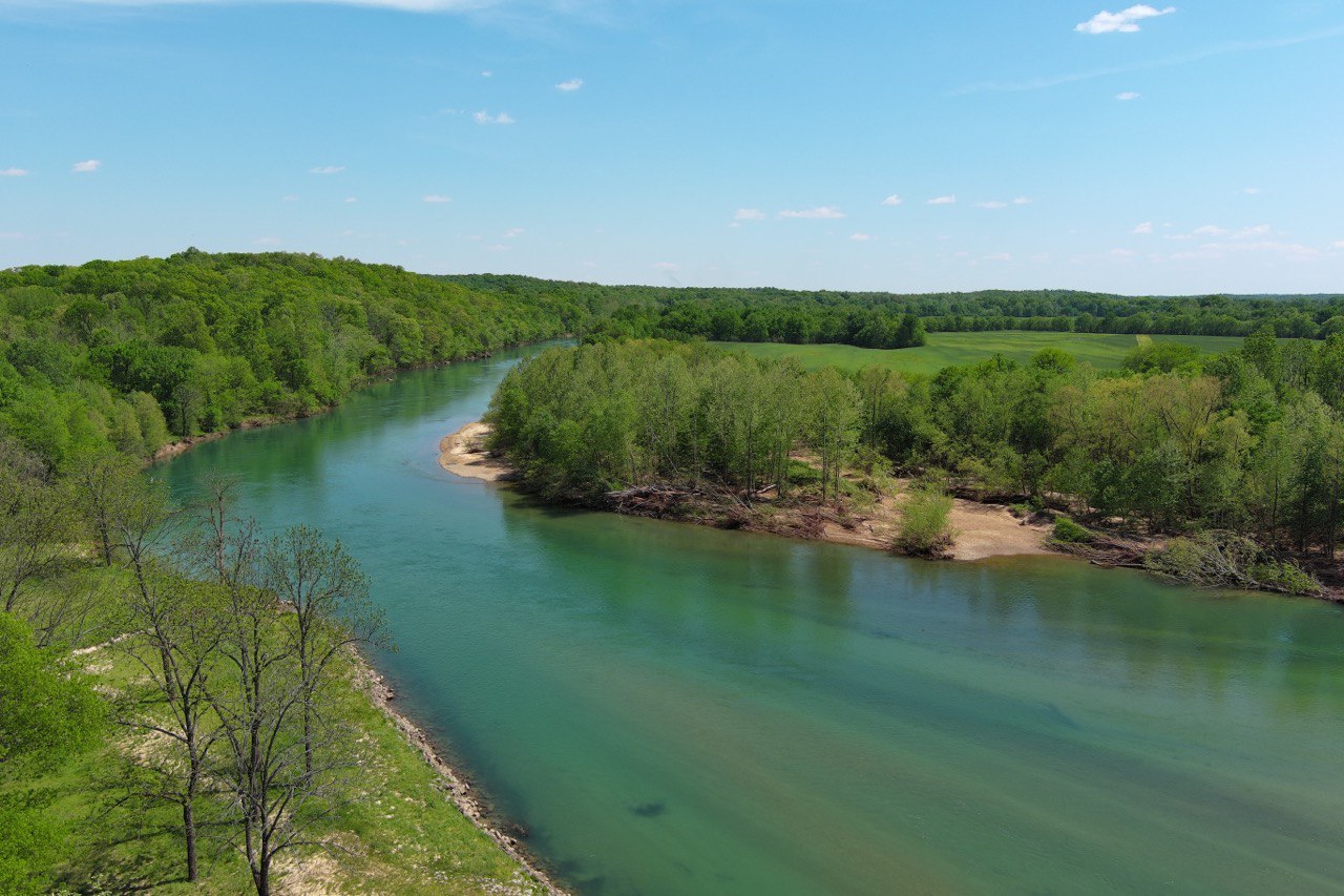 20 acres Missouri Current River Estate with 700 feet private riverfront